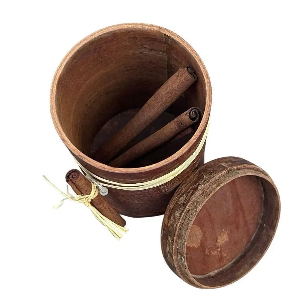 Vtg Hand Carved Cinnamon Bark Container 4.5